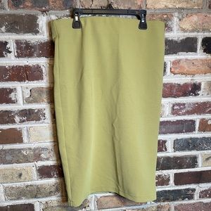 Women skirt size 8